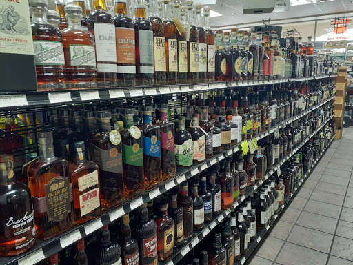 Liquor Store «New Tampa Liquors and Cigars», reviews and photos, 19016 Bruce B Downs Blvd, Tampa, FL 33647, USA