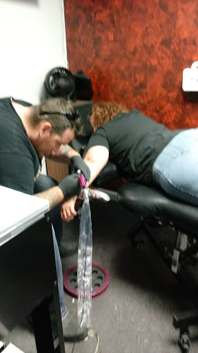 Tattoo Shop «Devine Line Tattoos», reviews and photos, 285 W Shirley Ave, Warrenton, VA 20186, USA