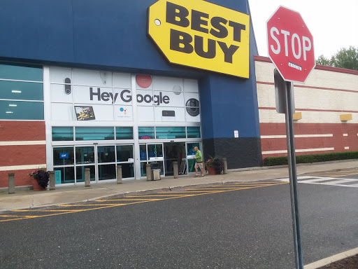 Best Buy image 7