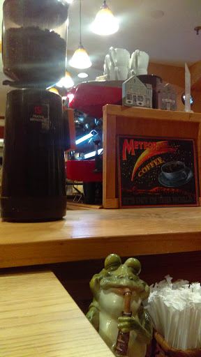 Wine Bar «Thirsty Mind Coffee and Wine Bar», reviews and photos, 23 College St # 6, South Hadley, MA 01075, USA