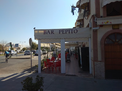 Restaurante Pepito Pl. el Almendro, 1, 41900 Camas, Sevilla, España