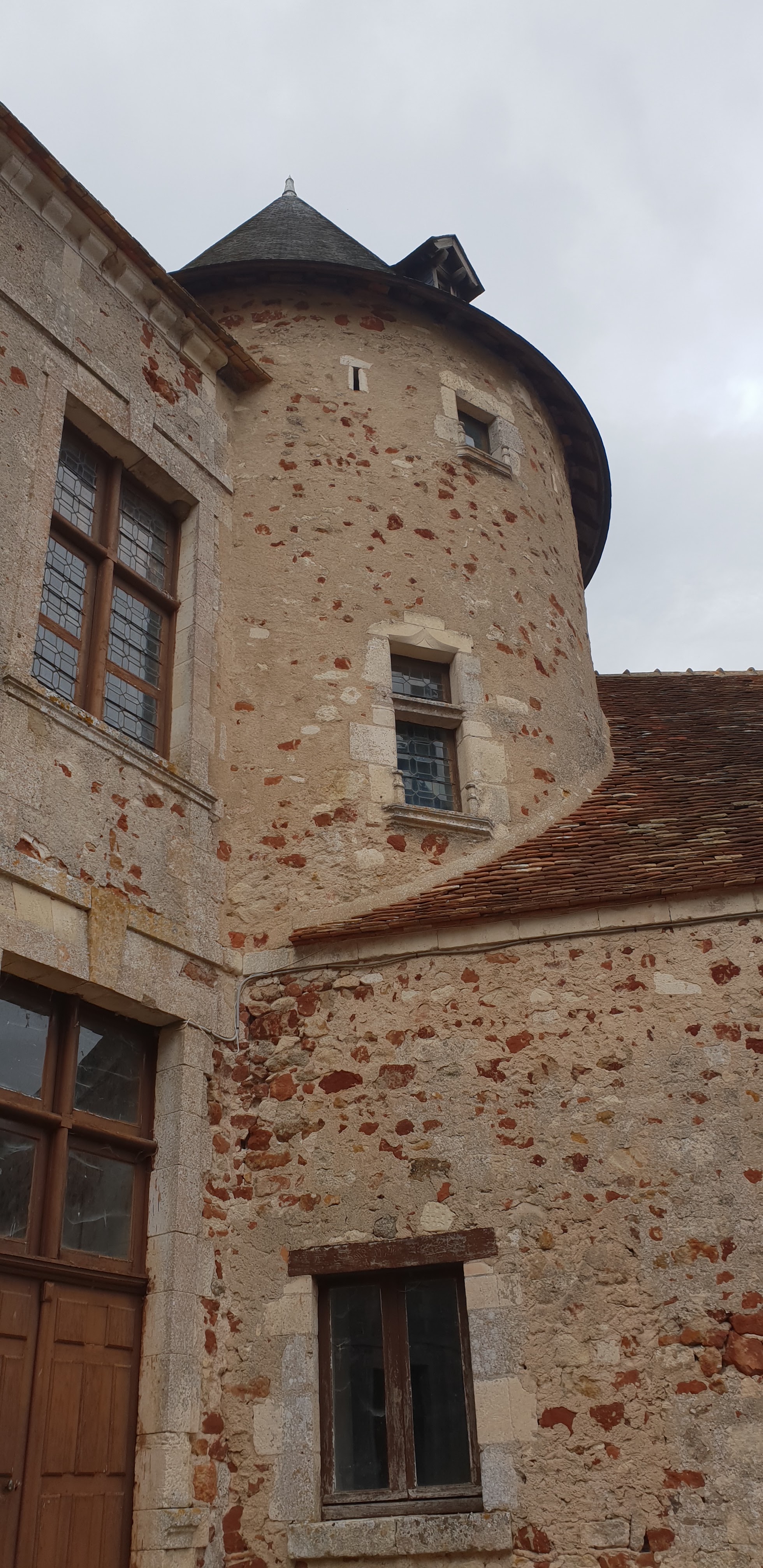 Photo n° 29 de l'avis de O. fait le 18/08/2018 à 19:03