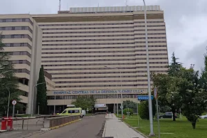 Hospital Central de La Defensa Gómez Ulla image