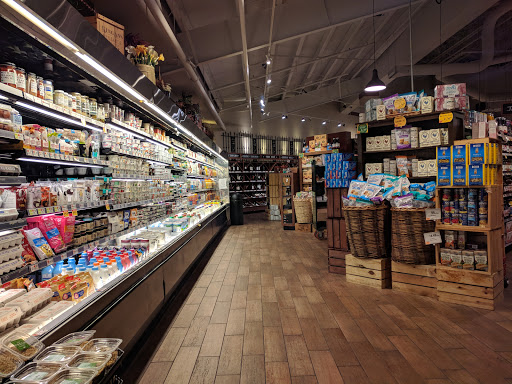 Grocery Store «The Fresh Market», reviews and photos, 11 Essington Dr, Hingham, MA 02043, USA