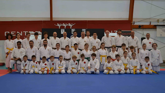 Oshinkan - Okinawa Goju Ryu Karate Do Centro Civico, Viale America, 00060 Le Rughe RM, Italia