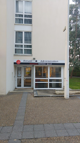 Centre d'hébergement pour étudiants Loge Centrale - Résidence Edmond Bacot Caen