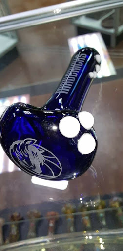 Tobacco Shop «Glassworx of Tulsa Head Shop», reviews and photos, 6529 E 51st St, Tulsa, OK 74145, USA