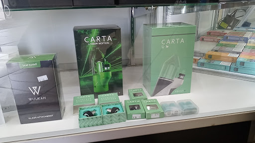 Tobacco Shop «Smokeyz Smoke Shop», reviews and photos, 410 Euclid St #7, Anaheim, CA 92802, USA