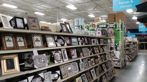Home Goods Store «At Home», reviews and photos, 6840 NW Loop 410, San Antonio, TX 78238, USA