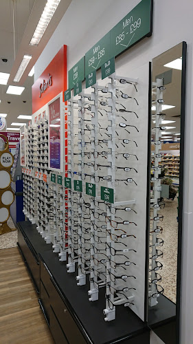 Comments and reviews of Vision Express Opticians at Tesco - Ipswich