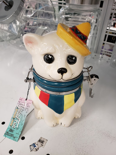 Shopping Mall «Foothill Square Shopping Center», reviews and photos, 10700 MacArthur Blvd #200, Oakland, CA 94605, USA