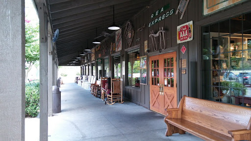 American Restaurant «Cracker Barrel Old Country Store», reviews and photos, 4710 Norrell Dr, Trussville, AL 35173, USA