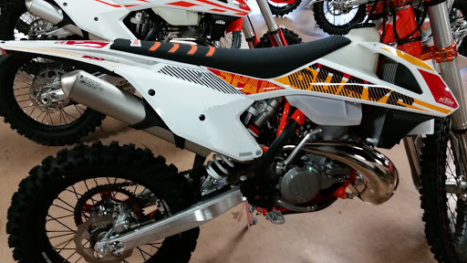 Motorcycle Dealer «B & B Sales & Services», reviews and photos, 343 Champ Blvd, Manheim, PA 17545, USA