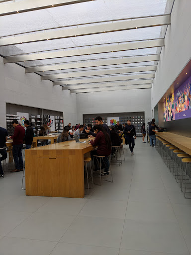 Computer Store «Apple Stanford», reviews and photos, 379 Stanford Shopping Center, Palo Alto, CA 94304, USA