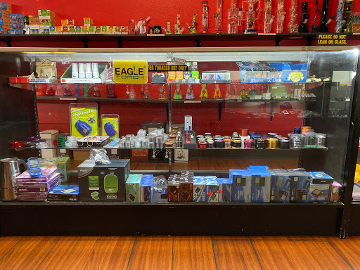 Tobacco Shop «Royal Smoke Shop», reviews and photos, 2304 N Collins St, Arlington, TX 76011, USA