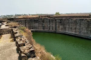 Dharur Fort Lake image