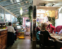 Atmosphère du Restaurant français La Cour de la Huchette à Paris - n°14