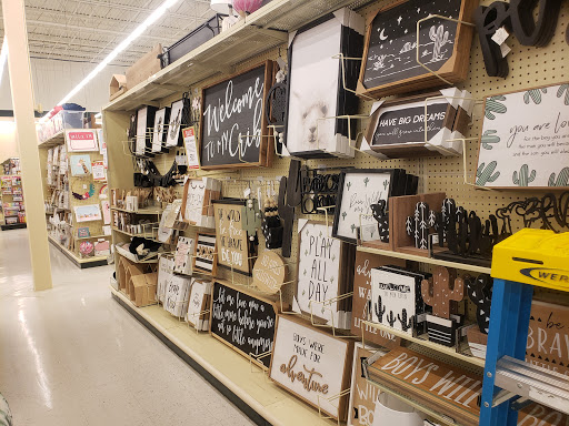 Craft Store «Hobby Lobby», reviews and photos, 555 Center Dr NW, Grand Rapids, MI 49544, USA