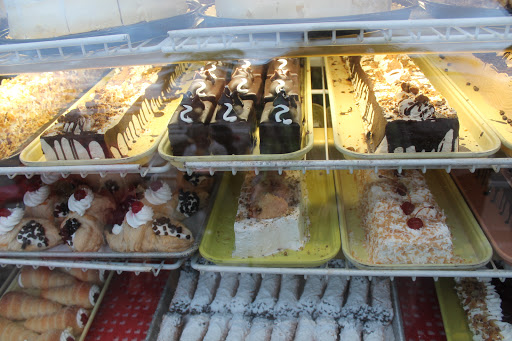 Shopping Mall «Tarpon Mall», reviews and photos, 40952 US-19, Tarpon Springs, FL 34689, USA