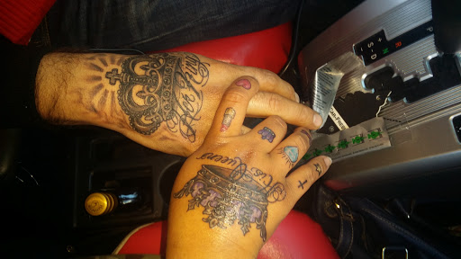 Explore hawaiian tattoo ideas, creative tattoo ideas in Louisville, available at Creative Ink Tattoo Studio