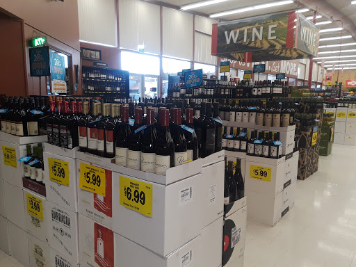 Grocery Store «Grocery Outlet Bargain Market», reviews and photos, 354 S 1st Ave, Hillsboro, OR 97123, USA