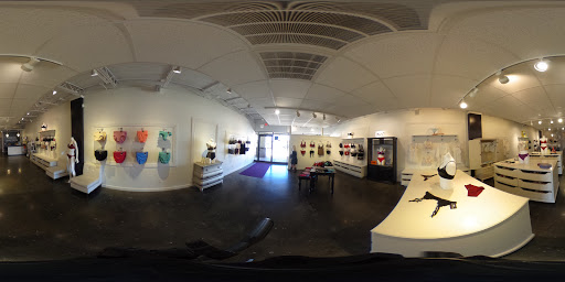 Lingerie Store «Amelia Madden - A Specialty Bra and Intimates Shoppe», reviews and photos, 2646 S Glenstone Ave, Springfield, MO 65804, USA