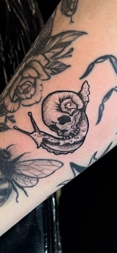 Explore neo trad tattoo ideas, creative tattoo ideas in Somerset, available at Benny binnu tattoo