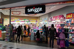 Smiggle image