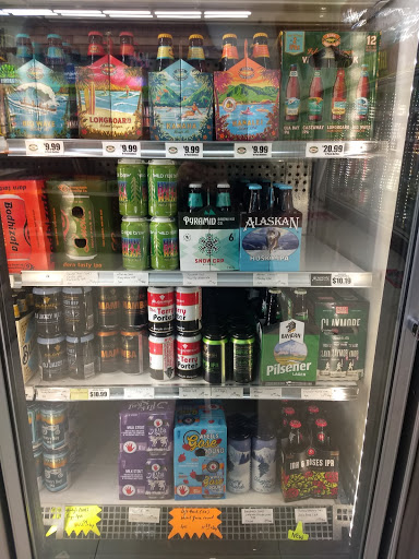 Grocery Store «Capital Market», reviews and photos, 1420 State St, Salem, OR 97301, USA