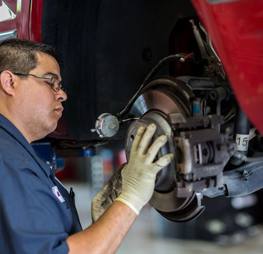 Tire Shop «Drake Tire & Auto», reviews and photos, 1214 E Broadway, Alton, IL 62002, USA