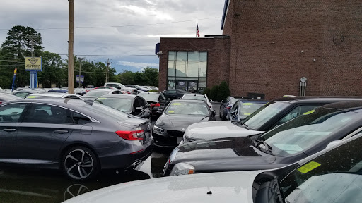 Car Dealer «The Highline Group Inc», reviews and photos, 1150 Westford St, Lowell, MA 01851, USA