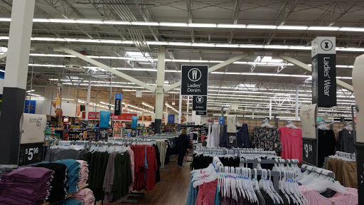 Department Store «Walmart Supercenter», reviews and photos, 235 E Dorset Dr, Dixon, CA 95620, USA