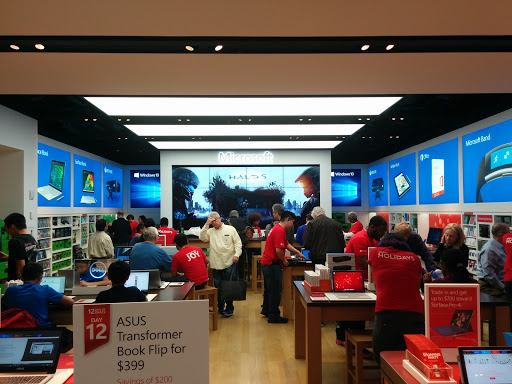 Computer Store «Microsoft Store - Westfield Montgomery», reviews and photos, 7101 Democracy Blvd, Bethesda, MD 20817, USA