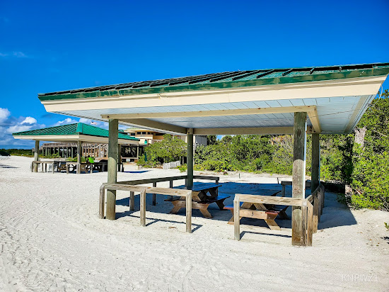 Big Hickory beach