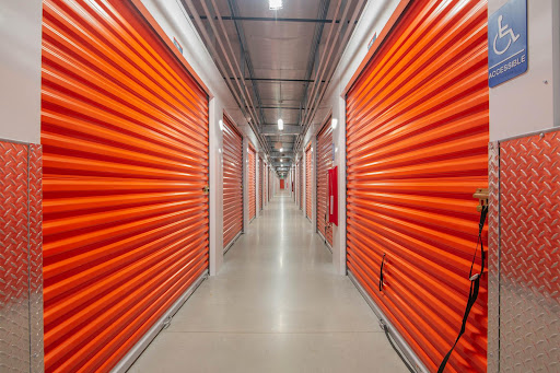 Self-Storage Facility «Public Storage», reviews and photos, 2431 S Orange Blossom Trail, Apopka, FL 32703, USA