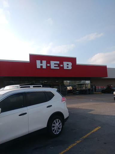 Grocery Store «H-E-B Grocery», reviews and photos, 100 Truly PLZ, Cleveland, TX 77327, USA