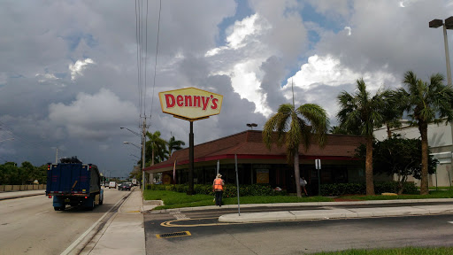 Shopping Mall «Northridge Shopping Center», reviews and photos, 891 E Commercial Blvd, Oakland Park, FL 33334, USA