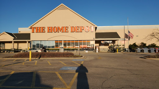 Home Improvement Store «The Home Depot», reviews and photos, 493 N Milwaukee Ave, Vernon Hills, IL 60061, USA