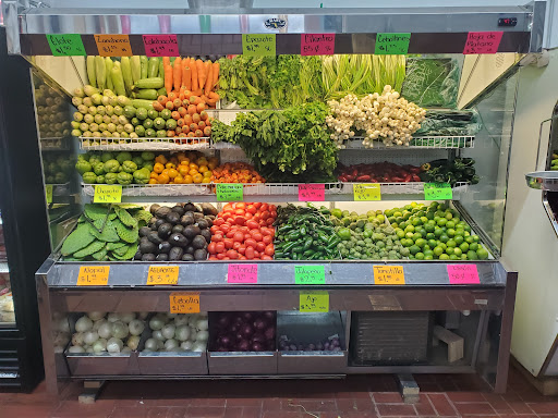 Mexican Grocery Store «La Mexicana Grocery Store», reviews and photos, 31 W 9 Mile Rd, Pensacola, FL 32534, USA