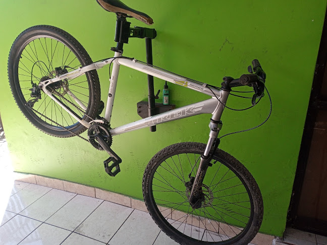 Comentarios y opiniones de Taller y Tienda Mantenciones Reparaciones Repuestos Accesorios Bicicletas Antofagasta