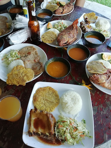 Opinii despre Finca Recreativa La Cascada în Barbosa - Hotel