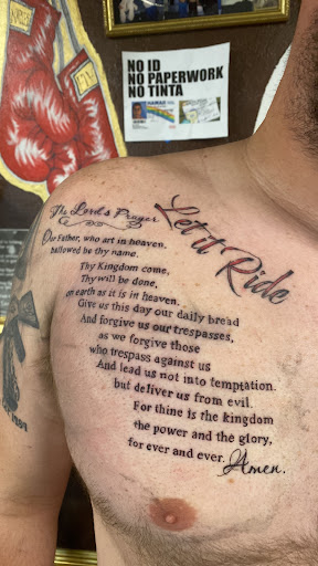 Explore alice and wonderland tattoo ideas, creative tattoo ideas in Naples, available at IndigenousTinta tattoo studio