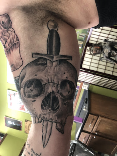 Explore flamingo tattoo ideas, creative tattoo ideas in Sioux City, available at 712 Tattoo