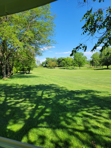 Golf Course «Downers Grove Golf Club», reviews and photos, 2420 Haddow Ave, Downers Grove, IL 60515, USA