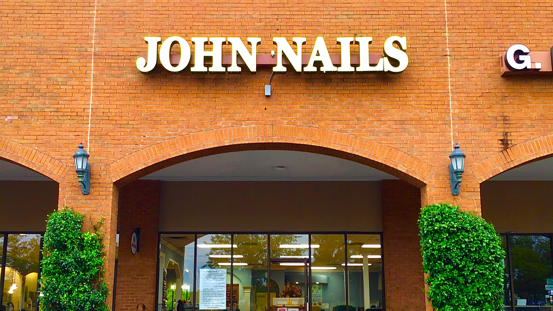 John's Nails