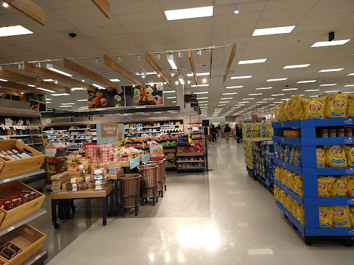 Department Store «Target», reviews and photos, 12471 Limonite Ave, Mira Loma, CA 91752, USA