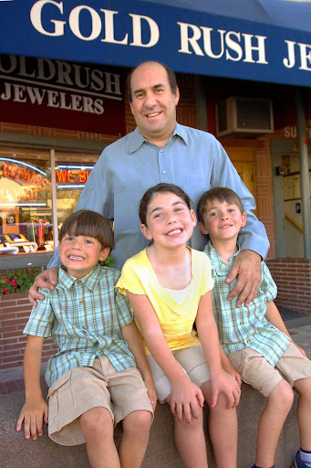 Jewelry Repair Service «Gold Rush Jewelers - Rohnert Park», reviews and photos, 6372 Commerce Blvd, Rohnert Park, CA 94928, USA