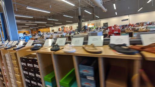 Shoe Store «DSW Designer Shoe Warehouse», reviews and photos, 11500 Burleigh St., Wauwatosa, WI 53222, USA