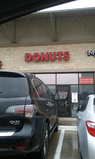 Donut Shop «Hot & Creamy Donuts», reviews and photos, 301 Trophy Lake Dr #108, Roanoke, TX 76262, USA