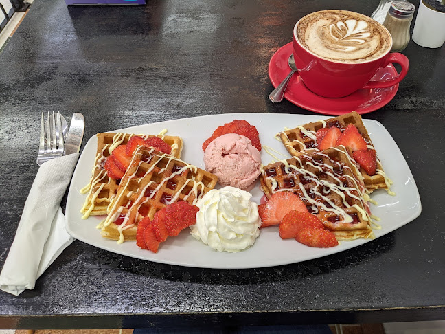 Reviews of NowNow Cafe in Livingston - Coffee shop
